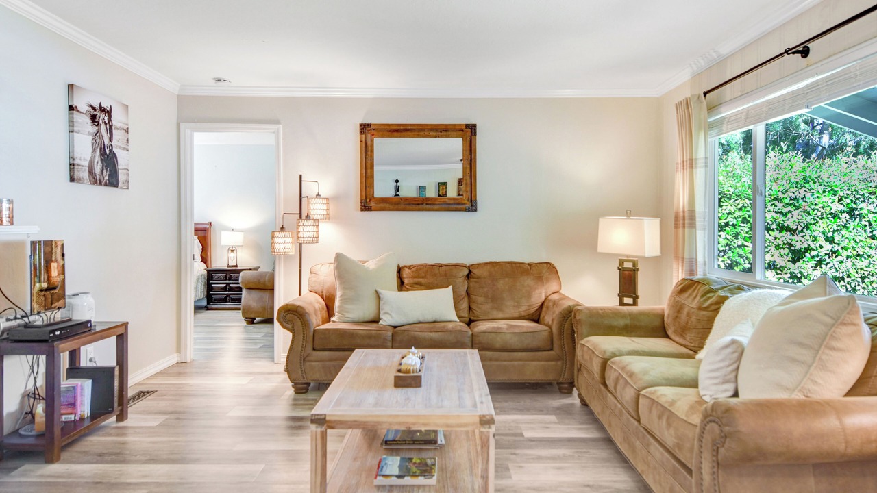 Photo of Livingroom in Boyes Hot Springs