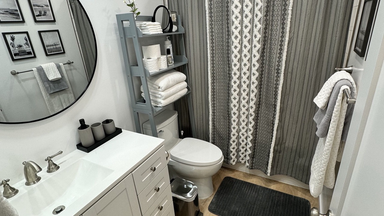 Photo of Bathroom in Carpinteria