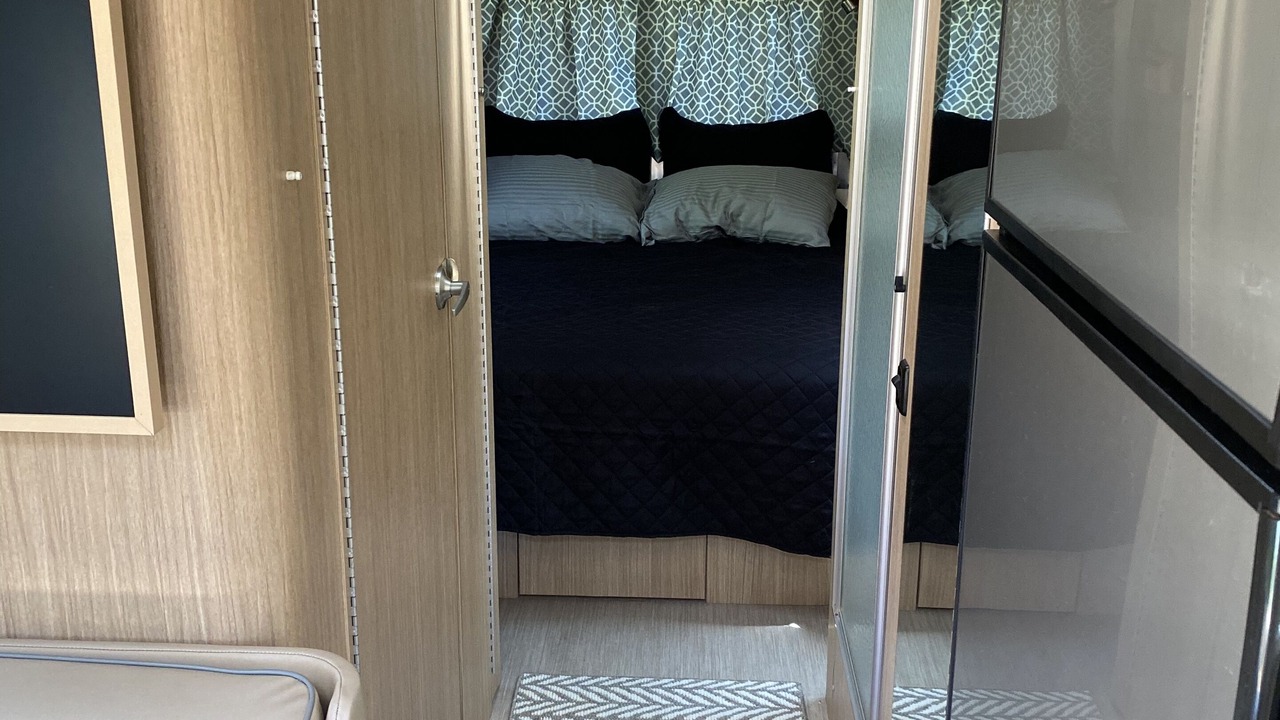 Photo of Bedroom in Toro Canyon
