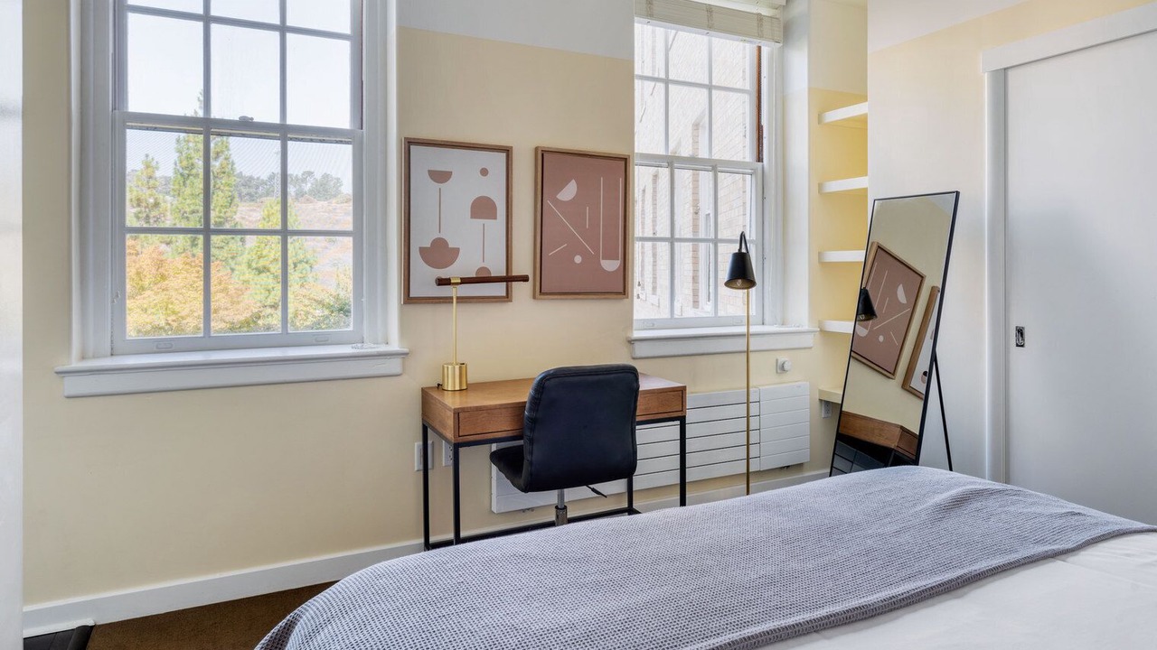 Photo of Bedroom in Presidio