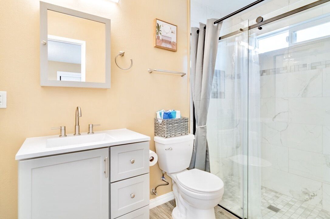 Photo of Bathroom in Marina