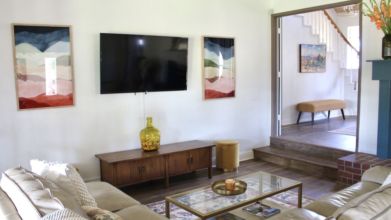 Photo of Livingroom in Junction