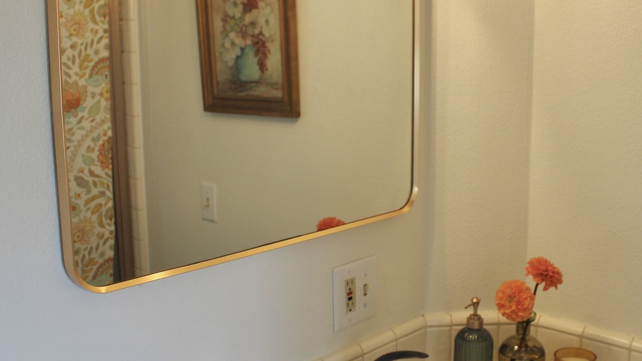 Photo of Bathroom in Junction