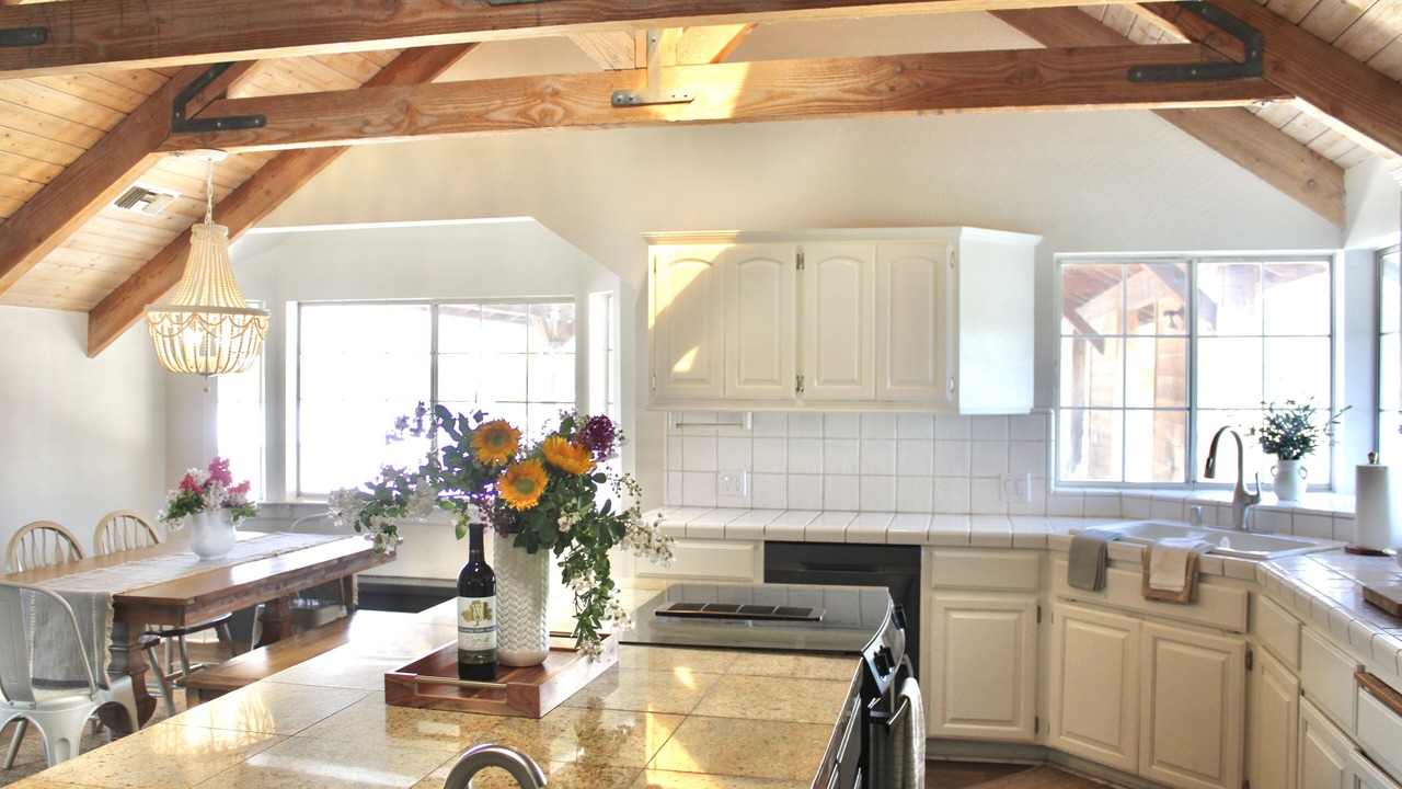 Photo of Kitchen in Junction