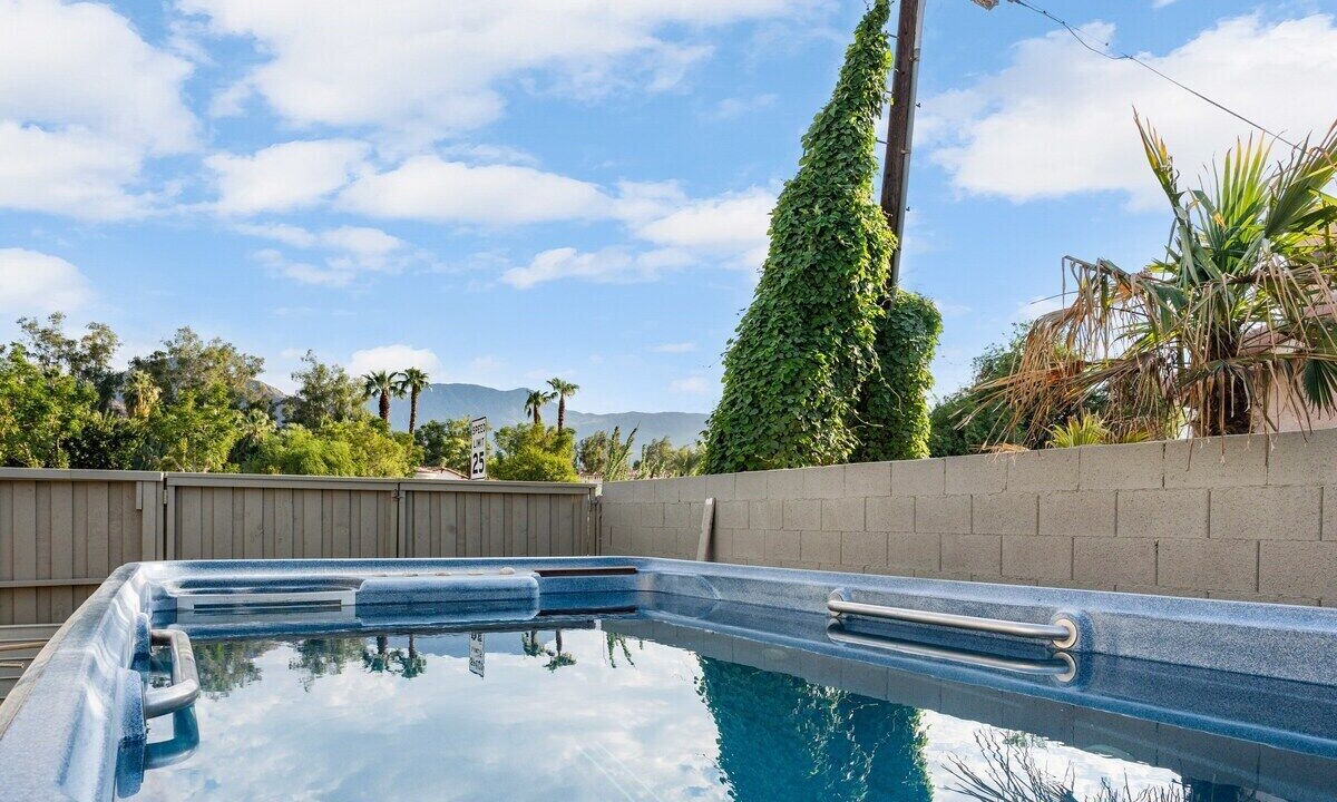 Photo of Outdoor in Desert Club Estates