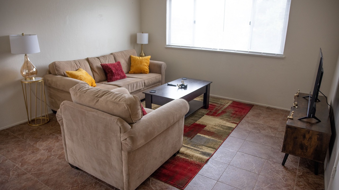 Photo of Livingroom in Clawson