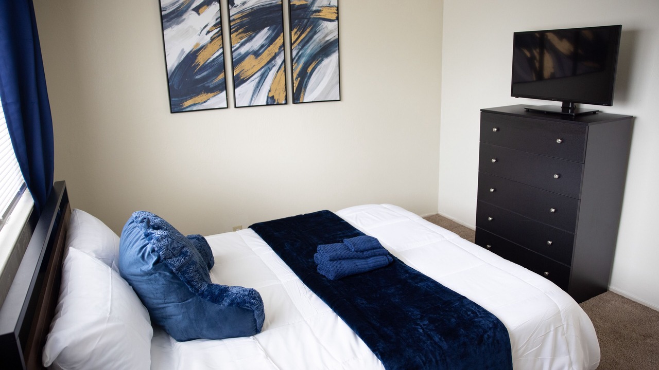 Photo of Bedroom in Clawson