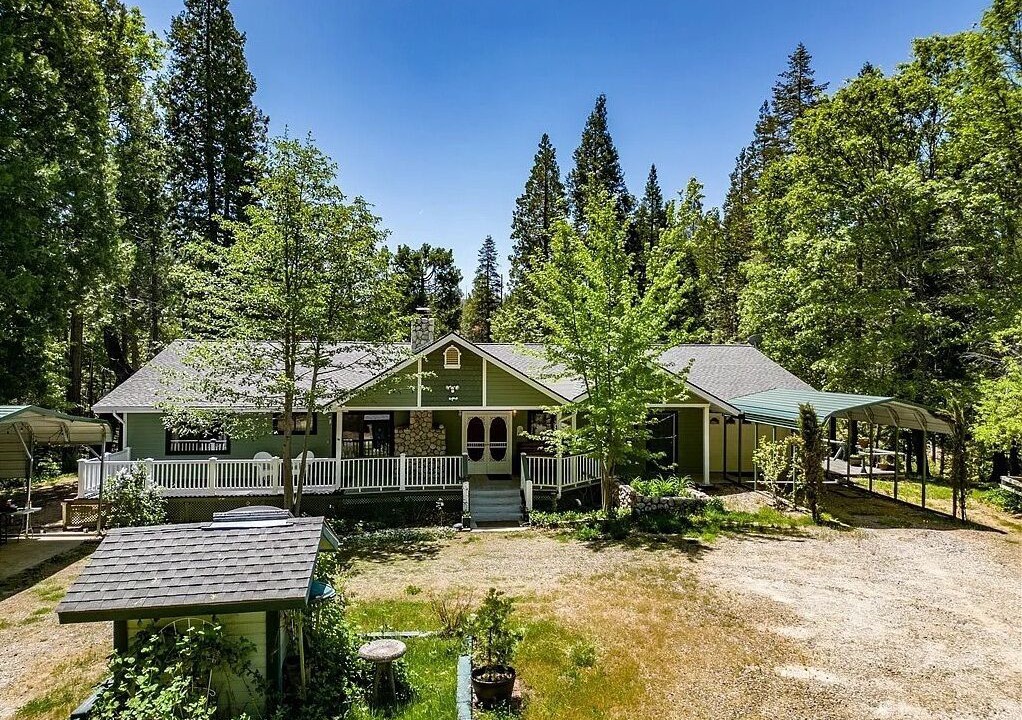 Photo of Outdoor in Mariposa