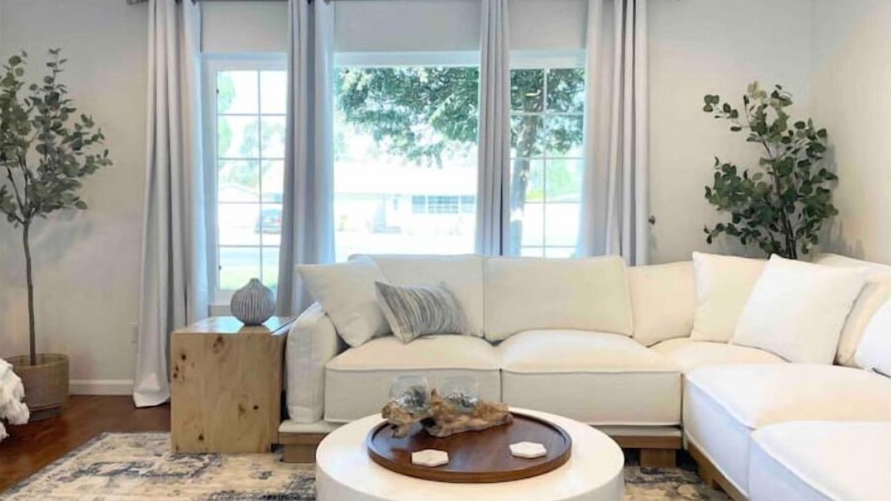 Photo of Livingroom in Fletcher Hills