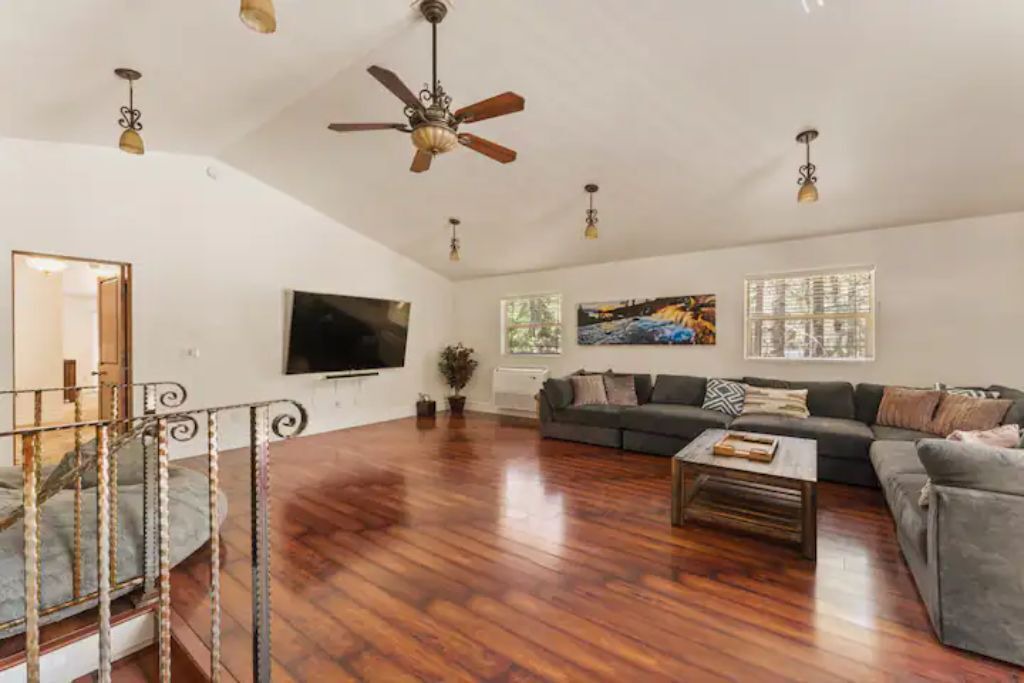 Photo of Livingroom in Graeagle