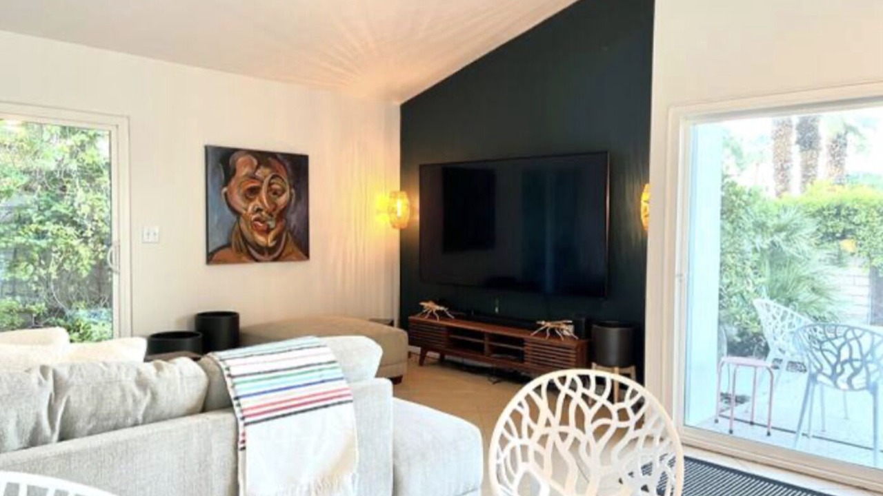 Photo of Livingroom in Warm Sands