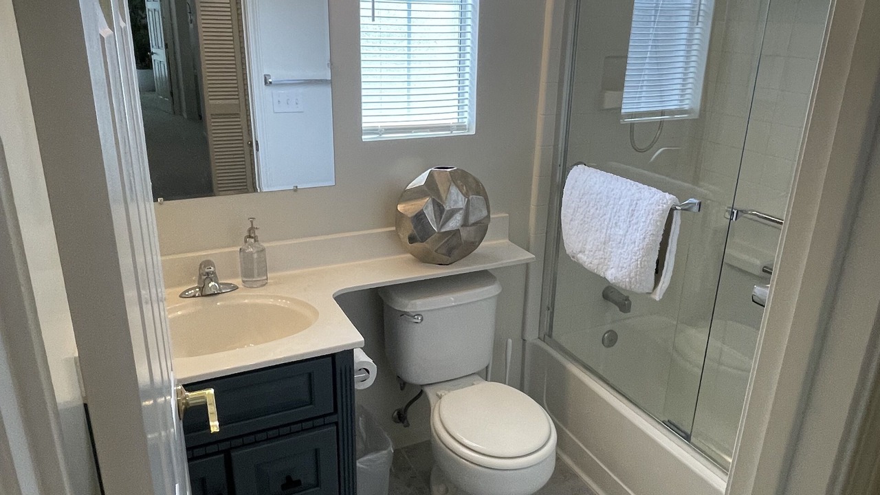 Photo of Bathroom in Highland Reserve