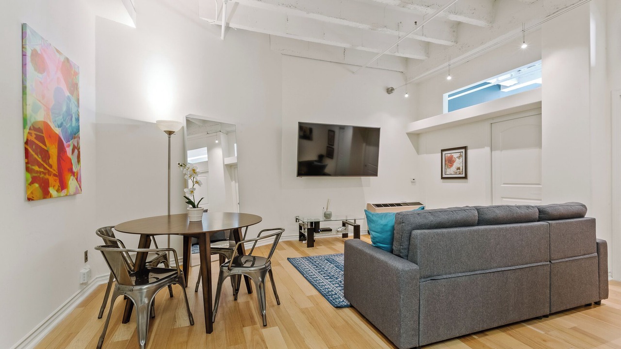 Photo of Bedroom in Historic Core
