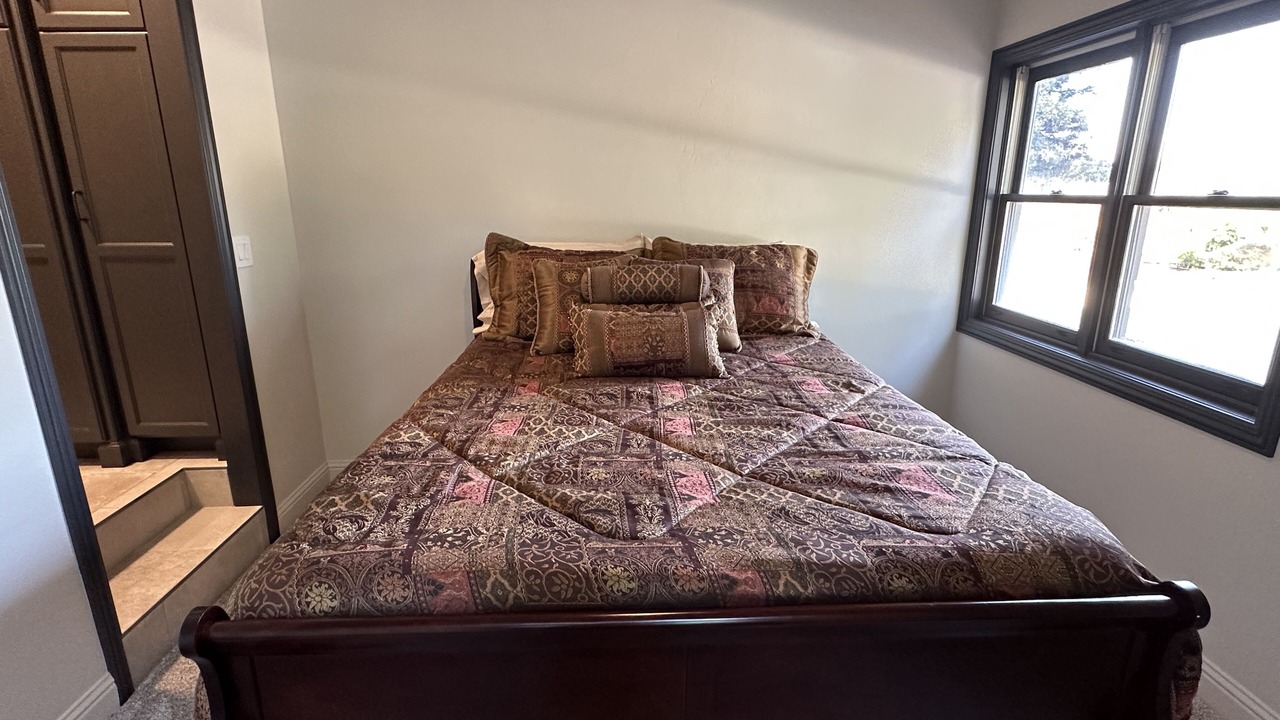 Photo of Bedroom in Reedley