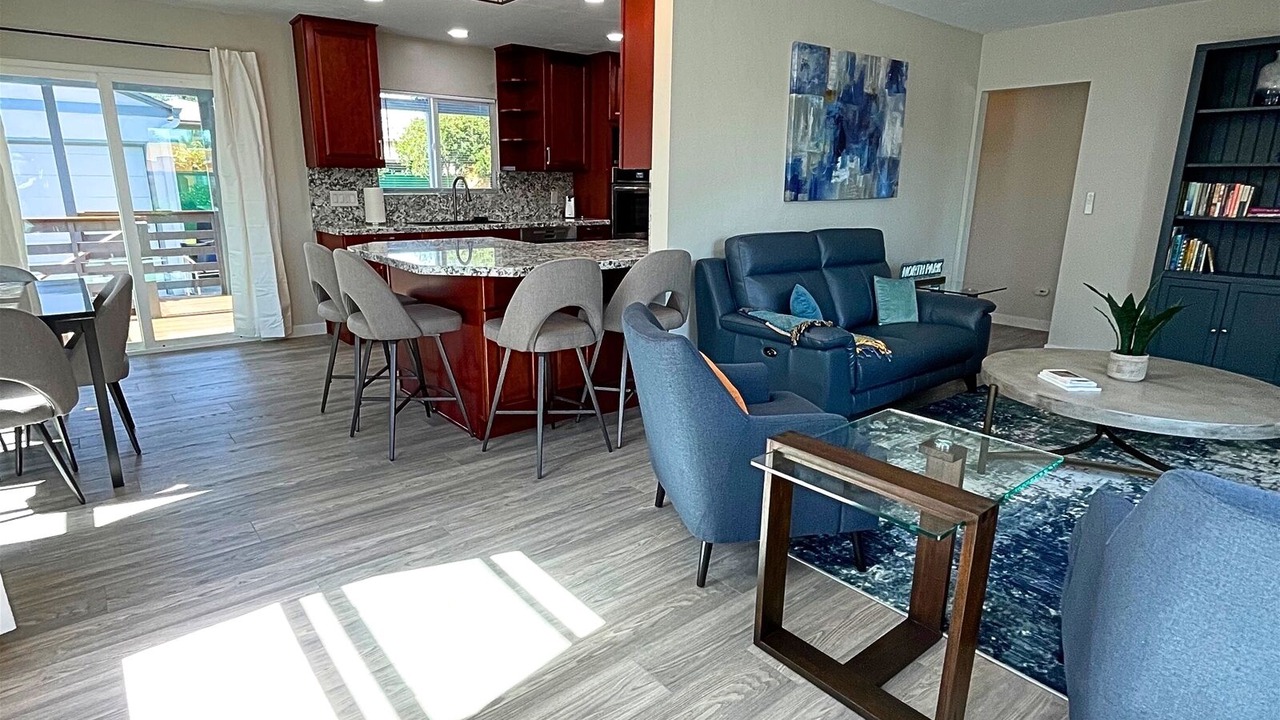 Photo of Livingroom in North Park