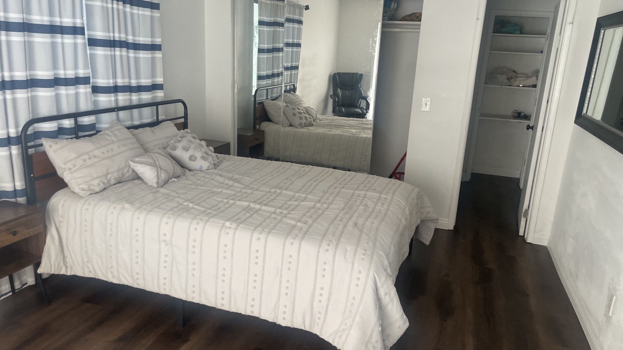 Photo of Bedroom in Springville