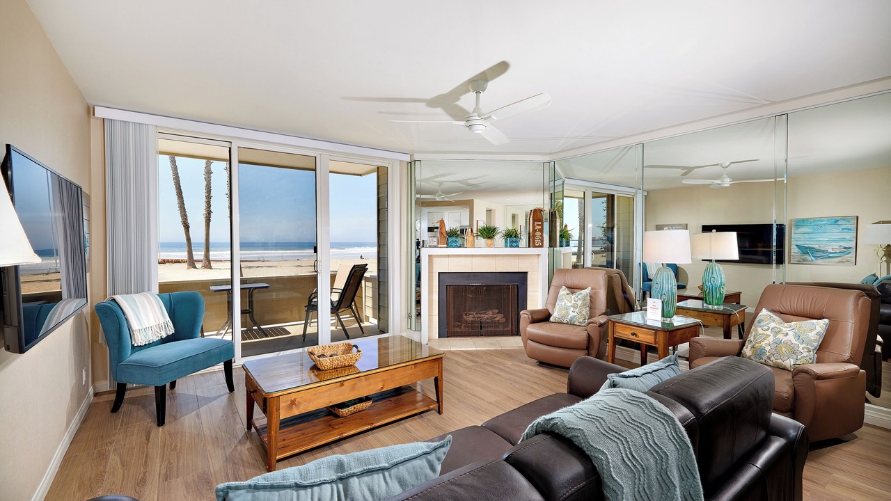 Photo of Livingroom in Townsite