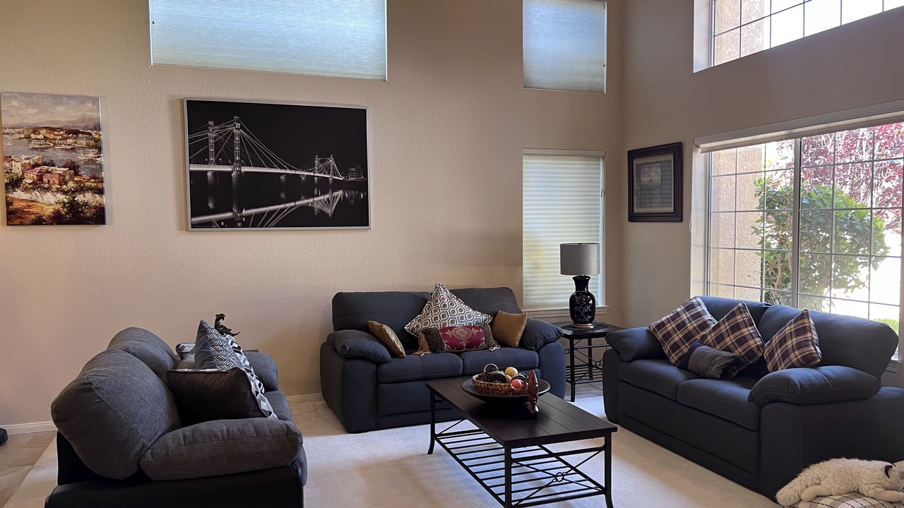 Photo of Livingroom in Lancaster