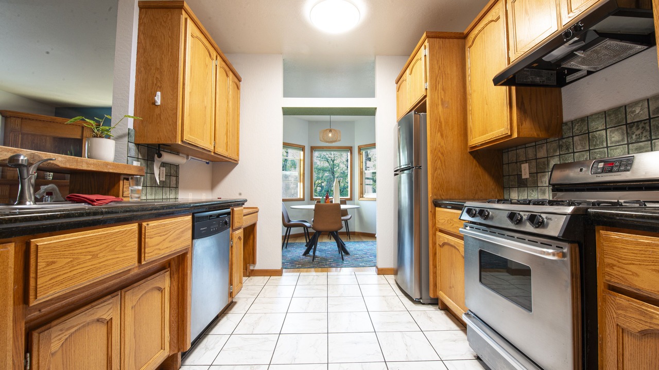 Photo of Kitchen in Phoenix Lake-Cedar Ridge
