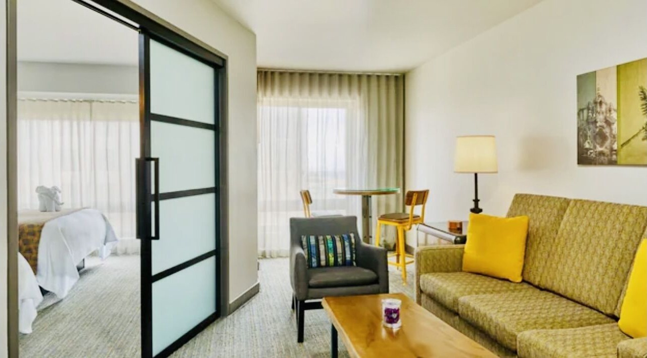 Photo of Livingroom in Cortez Hill