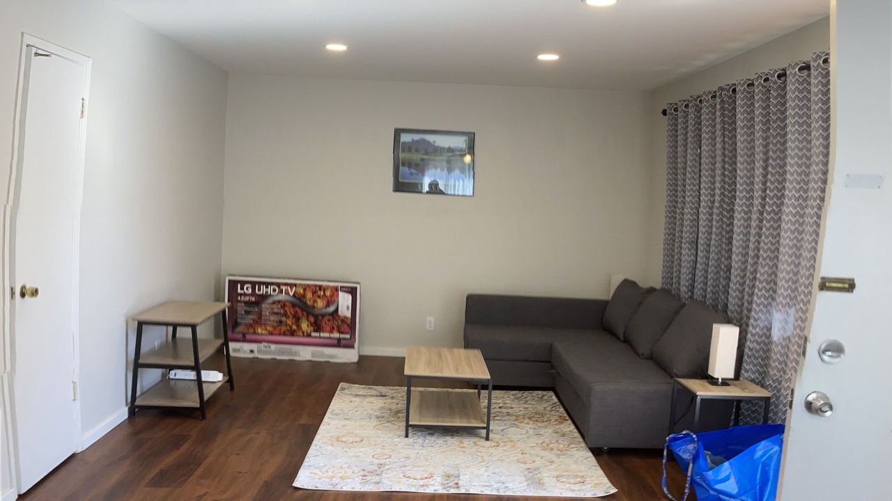 Photo of Livingroom in Cupertino