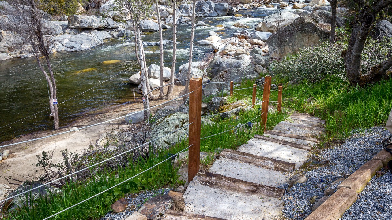 Photo of Outdoor in Three Rivers