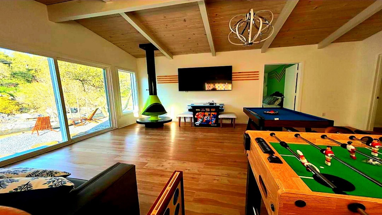Photo of Bedroom in Three Rivers