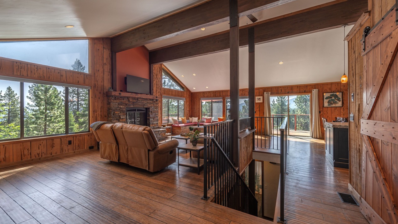 Photo of Livingroom in Ponderosa Palisades
