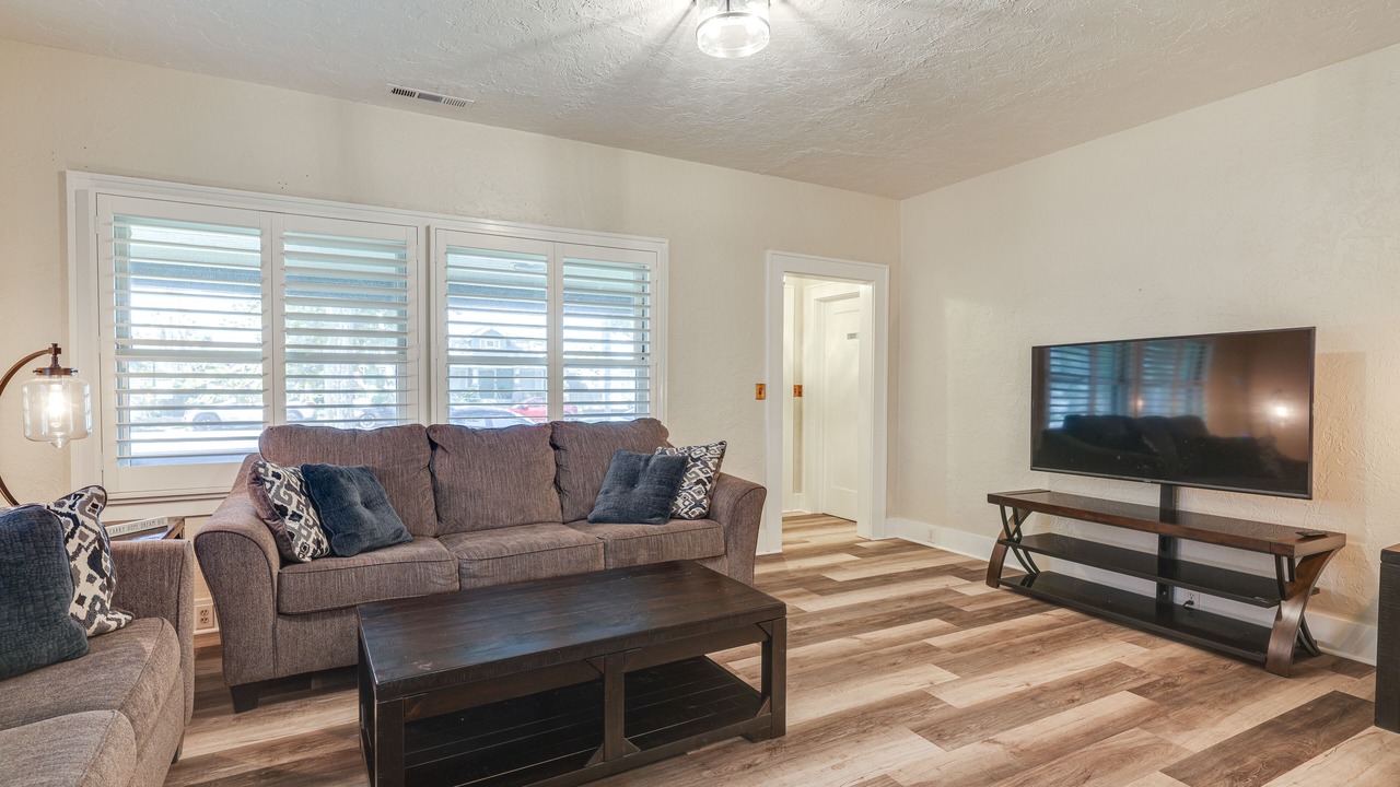Photo of Livingroom in Turlock