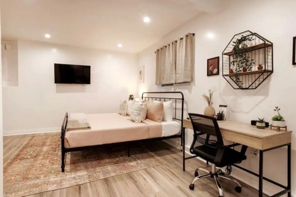 Photo of Bedroom in Hawthorne