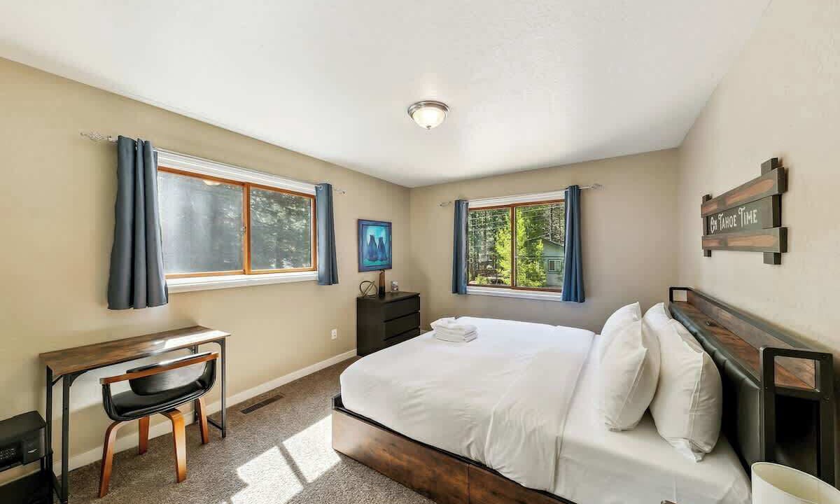 Photo of Bedroom in Tahoe Paradise