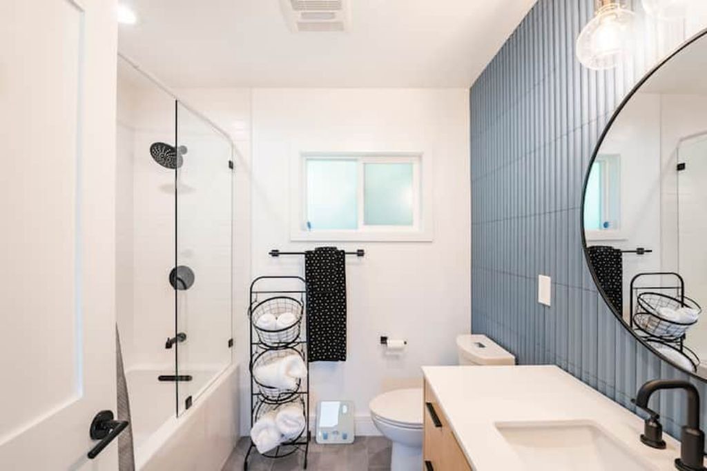 Photo of Bathroom in Oakland
