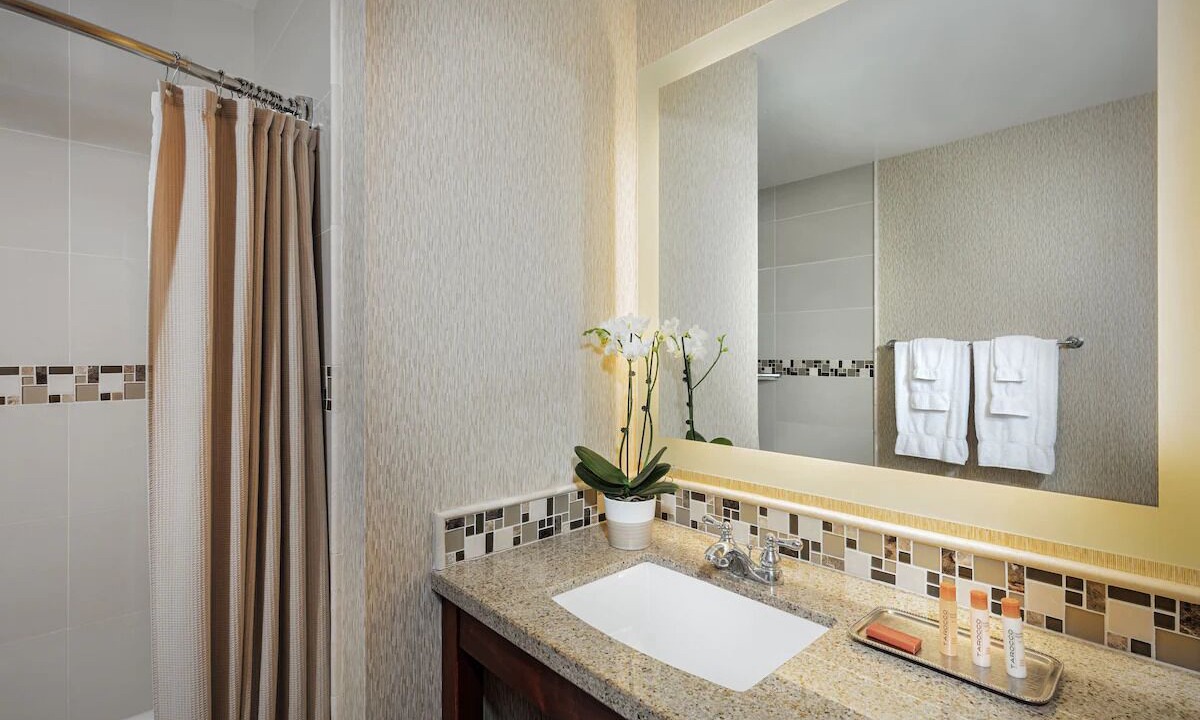 Photo of Bathroom in Central Mission Beach