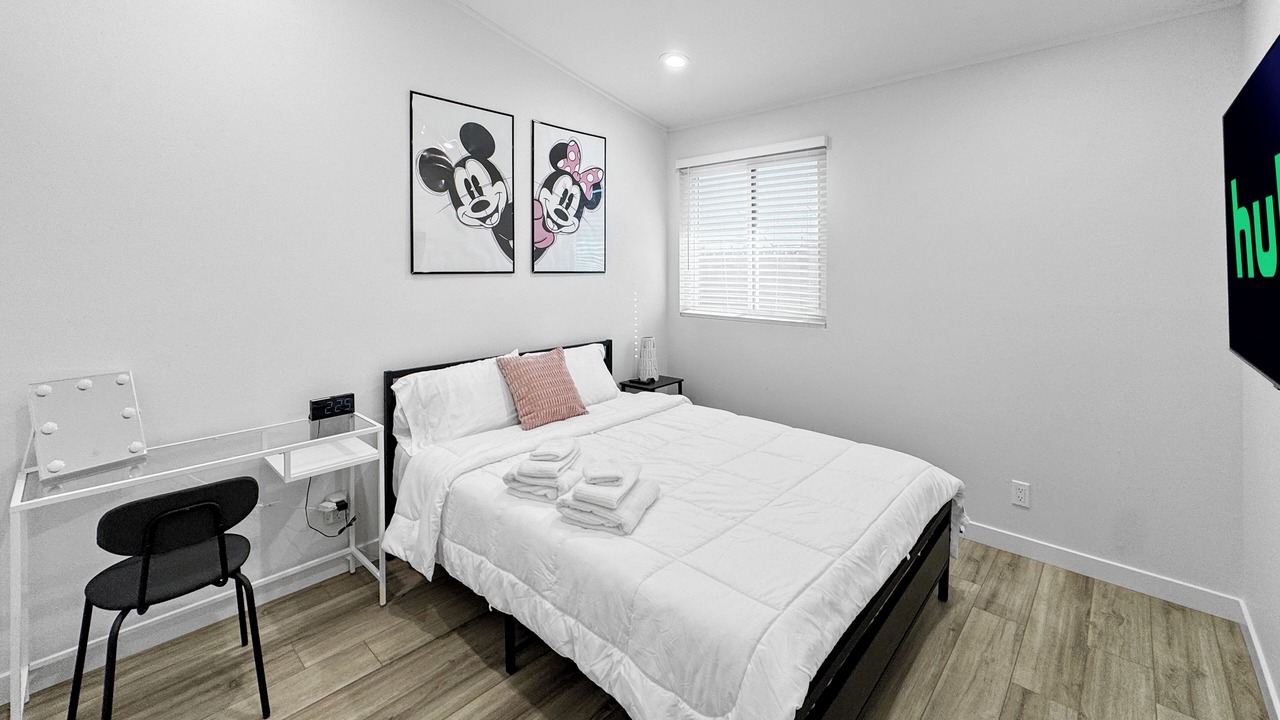 Photo of Bedroom in Southwest Anaheim
