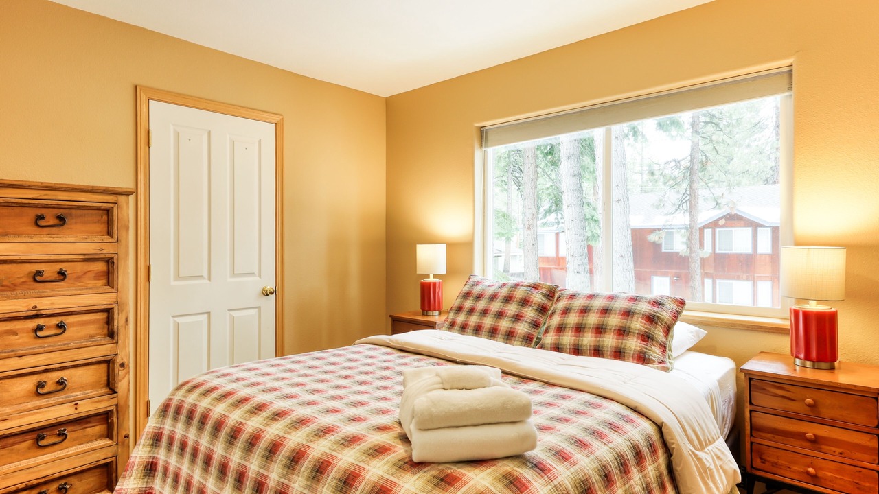 Photo of Bedroom in Montgomery Estates