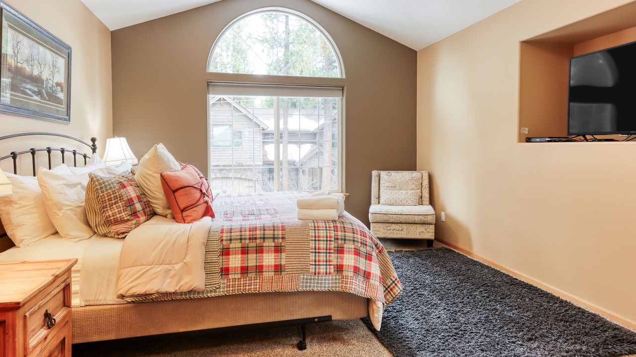 Photo of Bedroom in Montgomery Estates