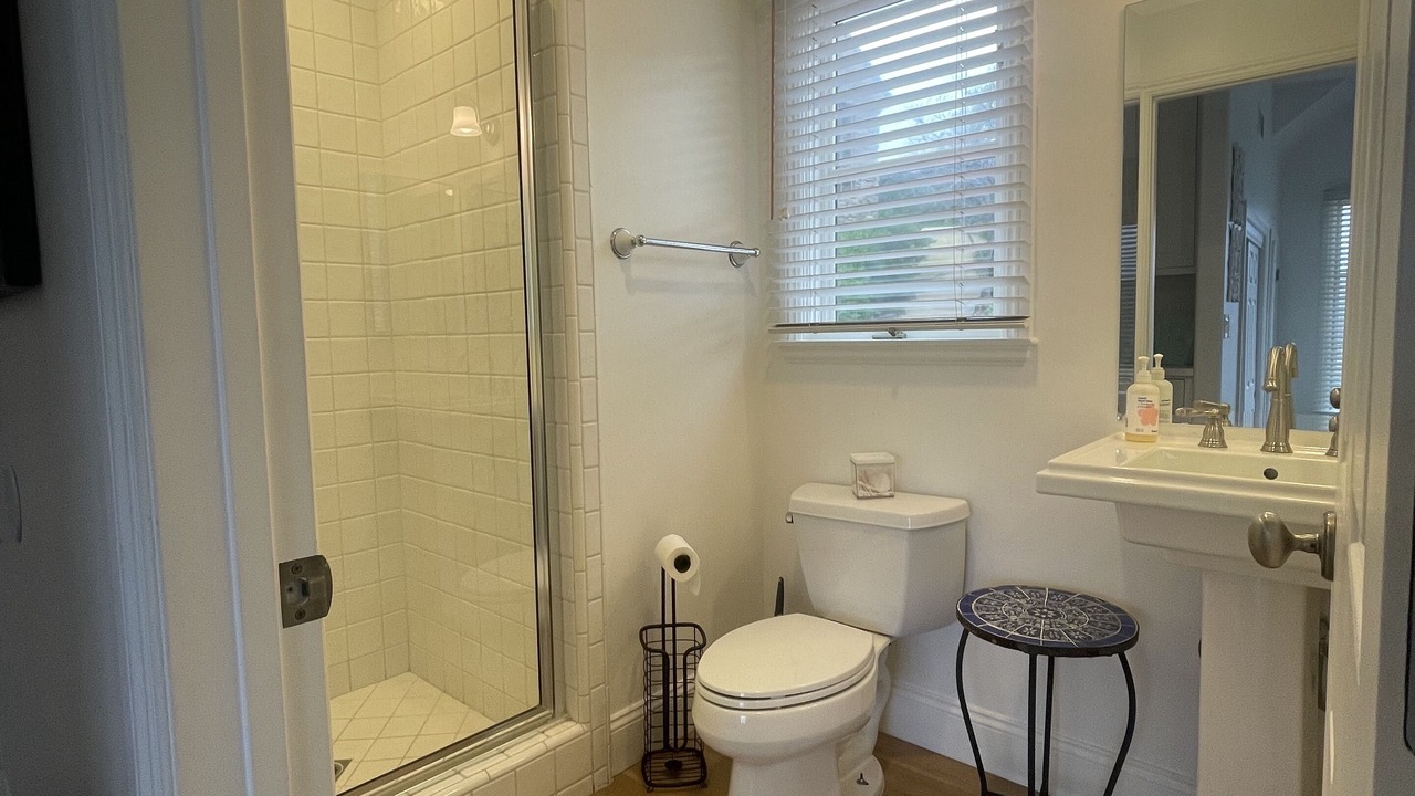 Photo of Bathroom in Canyon Country