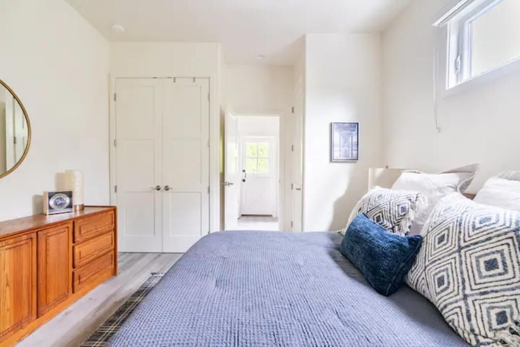 Photo of Bedroom in East San Roque