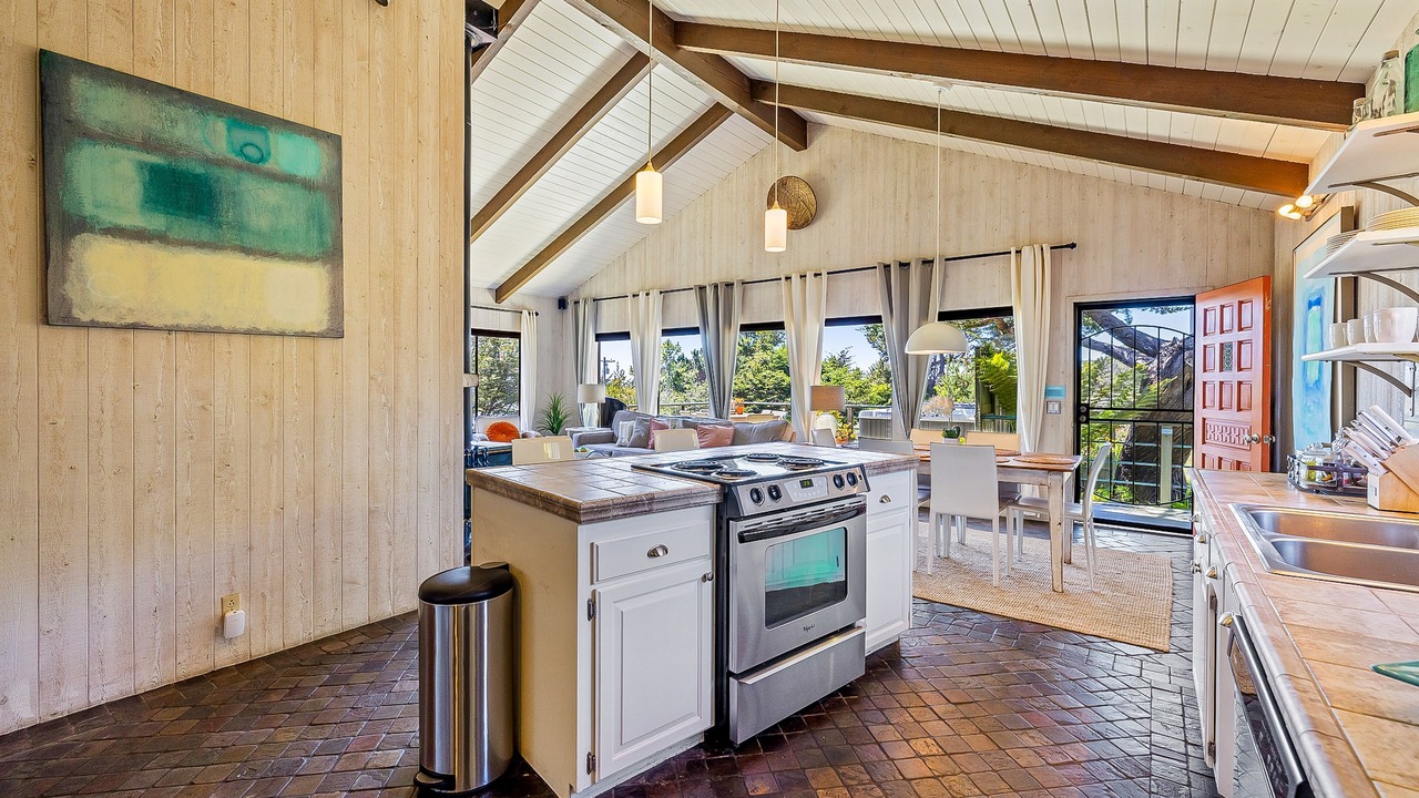 Photo of Kitchen in Timber Cove
