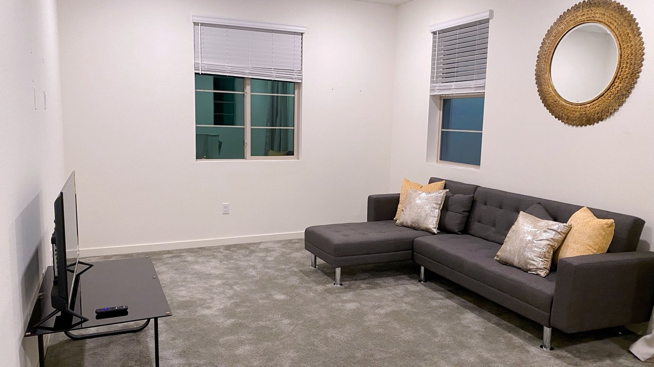 Photo of Livingroom in Upland