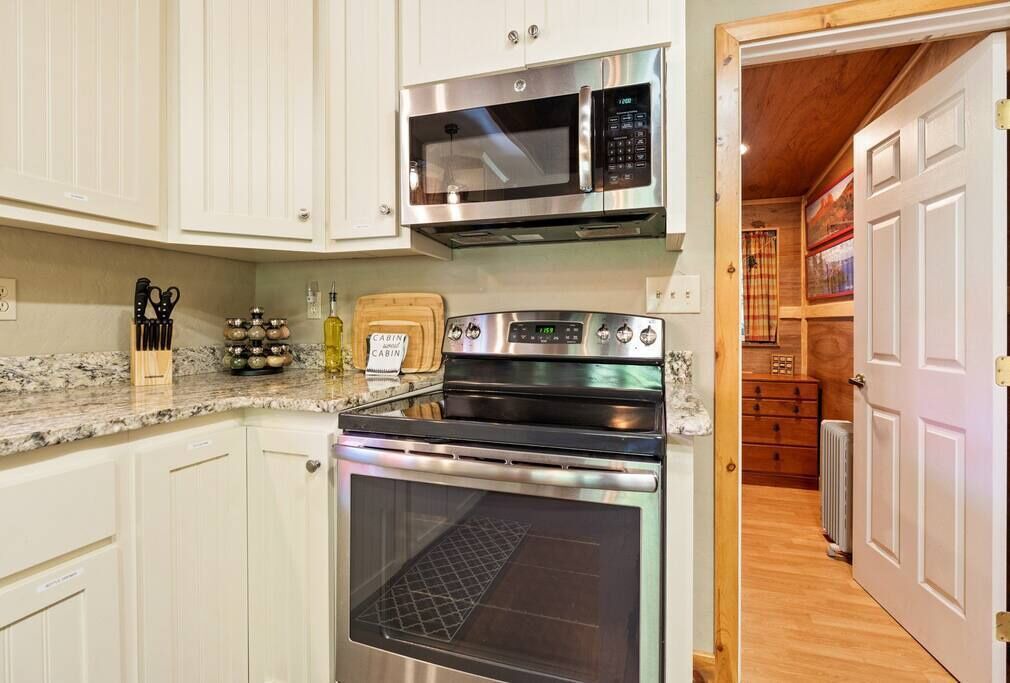 Photo of Kitchen in Sugar Pine
