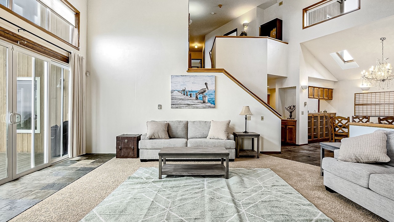 Photo of Livingroom in Crescent City