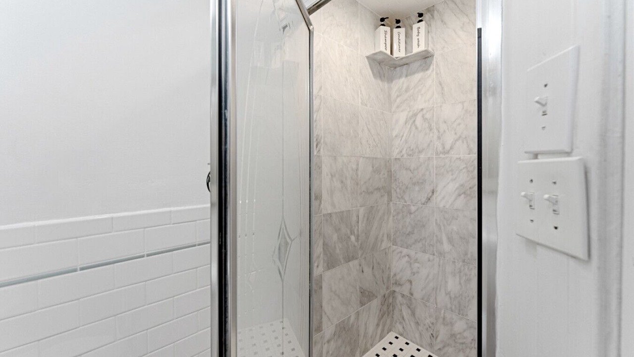 Photo of Bathroom in Summerland