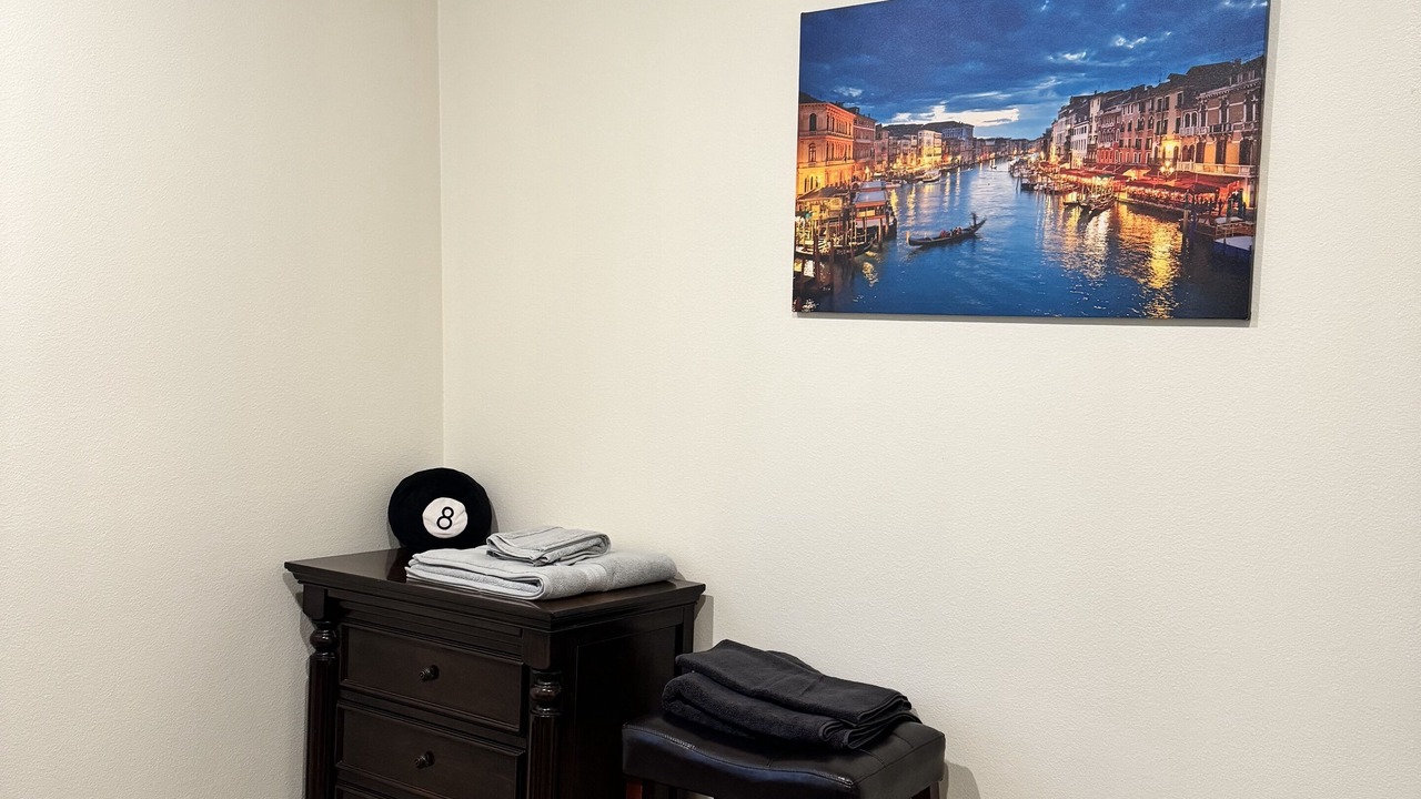 Photo of Bedroom in Downey