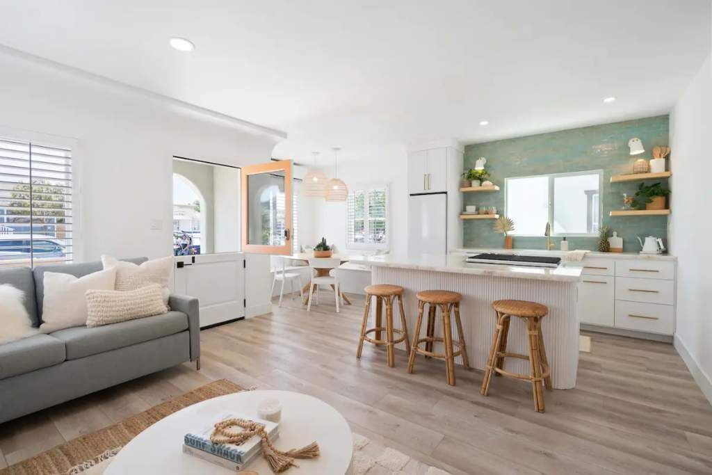 Photo of Livingroom in Normal Heights