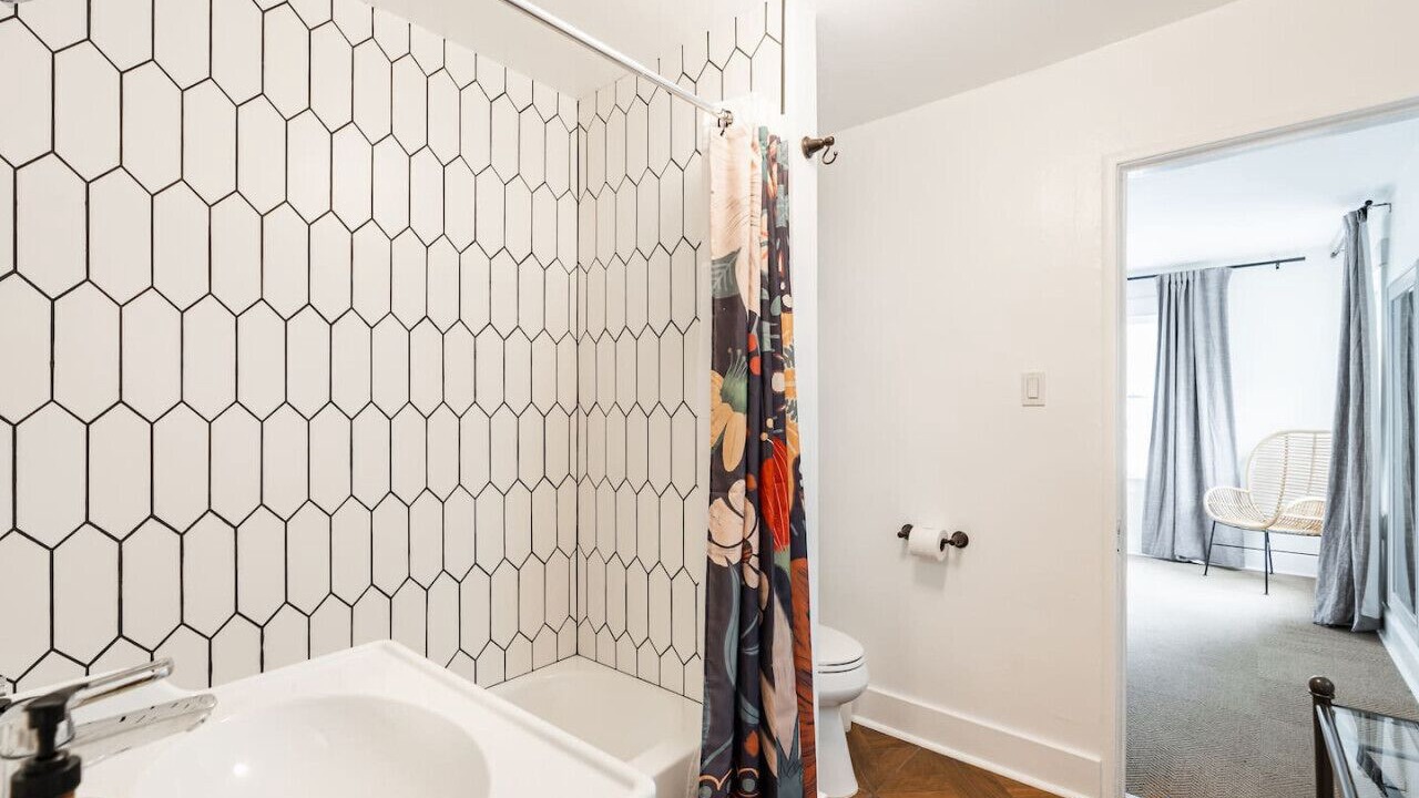 Photo of Bathroom in University Heights