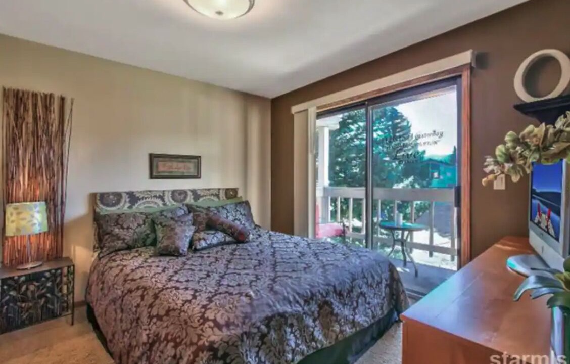 Photo of Bedroom in Tahoe Keys