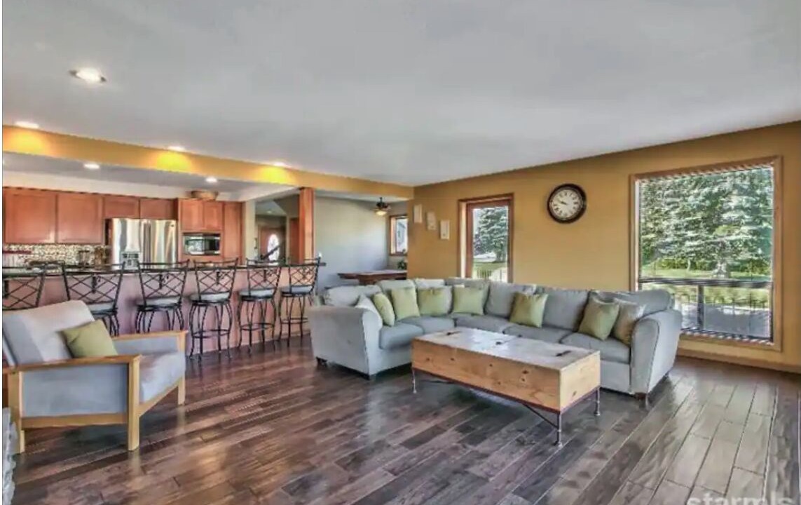 Photo of Livingroom in Tahoe Keys