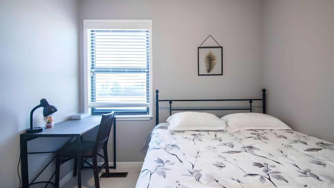 Photo of Bedroom in Millbrae