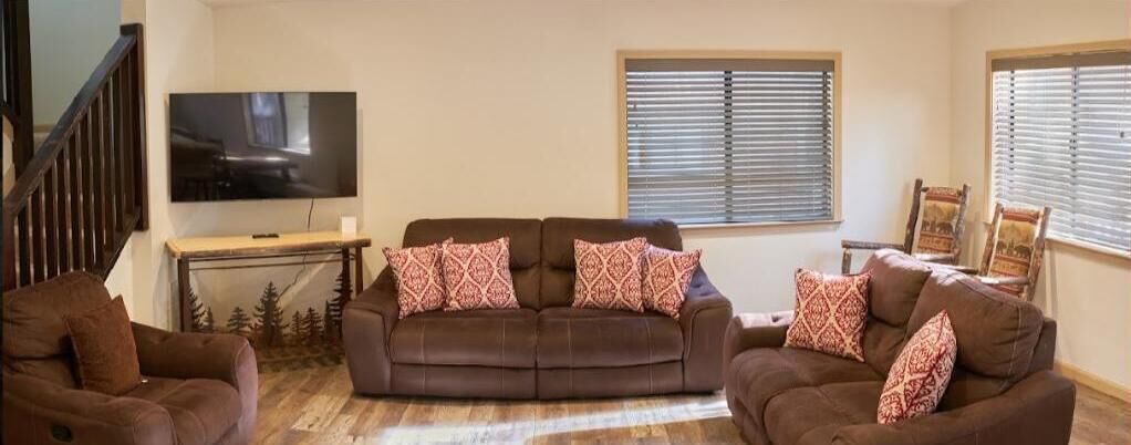 Photo of Livingroom in Kingswood Estates